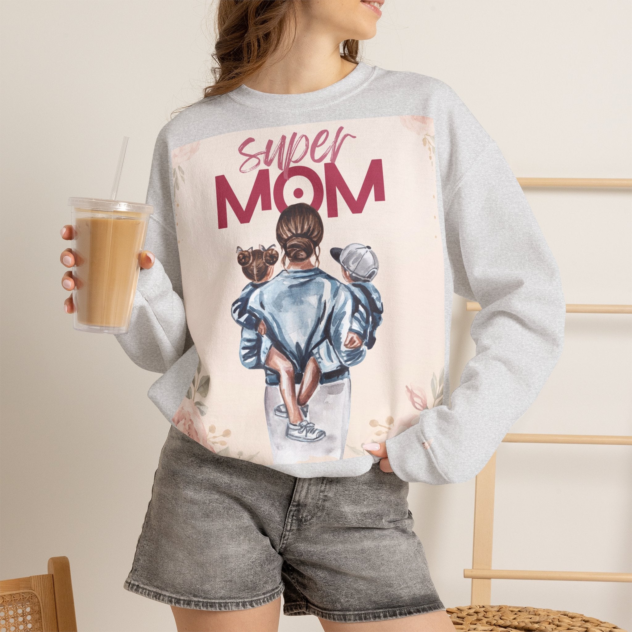Unisex Sweatshirt „Super Mom“ | Gemütlicher Pullover mit Blumen-Illustration