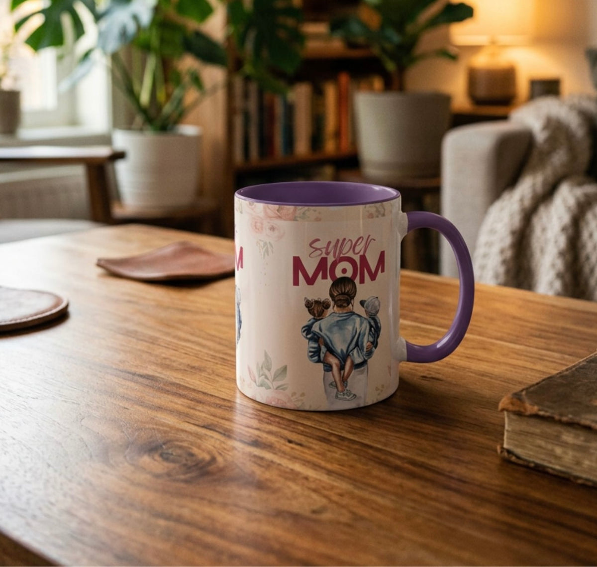 Super MOM Kaffeetasse – Keramikbecher mit Blumen & farbigem Griff | Geschenk für Mama